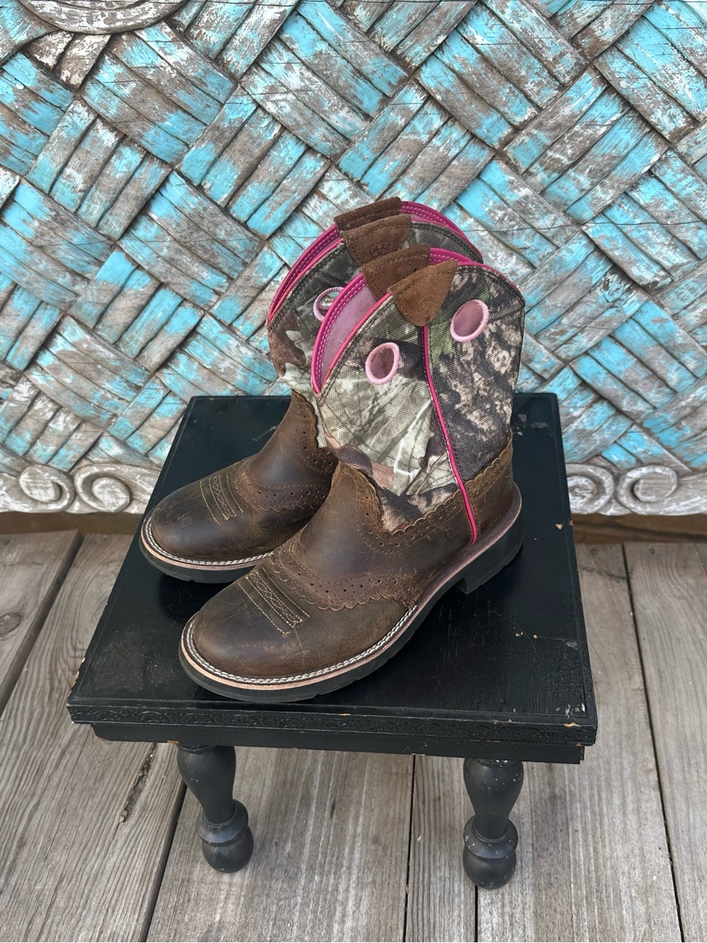 Ariat Brown Leather & Pink Trim Camo Kids Western Boots
